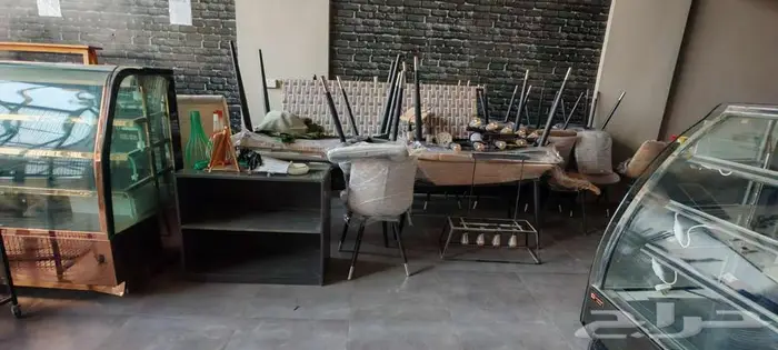 اثاث واجهزة معرض مخبوزات وحلويات 8