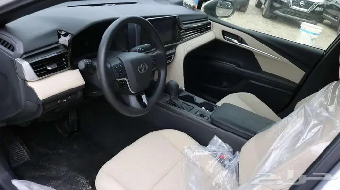 تويوتا كامري استندر فضي 2025 كاش -اقساط 5