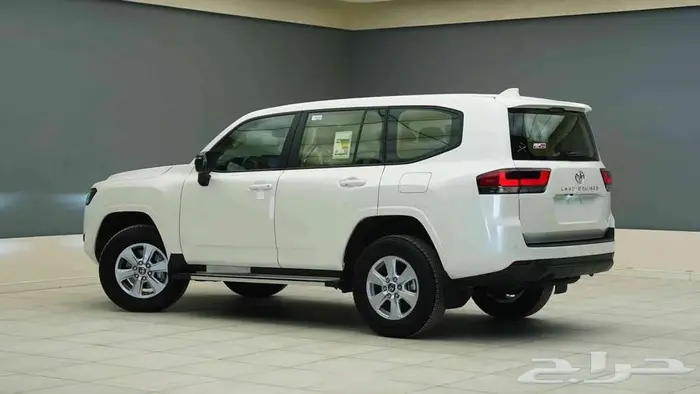 تويوتا لاندكروزر GX ديزل 2025 1