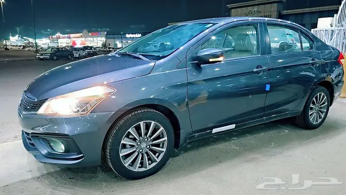 سوزوكي سياز GL موديل 2025 اسعار ممتازه جدا جدا 5