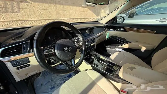 كيا كادينزا 2018 نص فل 10