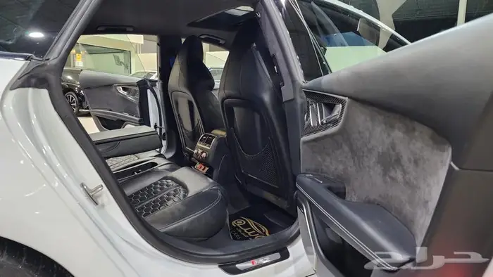 اودي RS7 2016 17