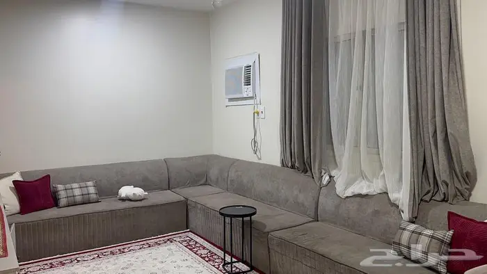 كنب للبيع بدون المخدات وستاره 2