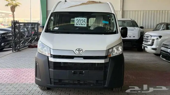 تويوتا هايس بضاعه ديزل سقف عالي توماتيك 2025 2