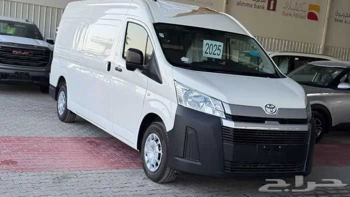 تويوتا هايس بضاعه ديزل سقف عالي توماتيك 2025 3