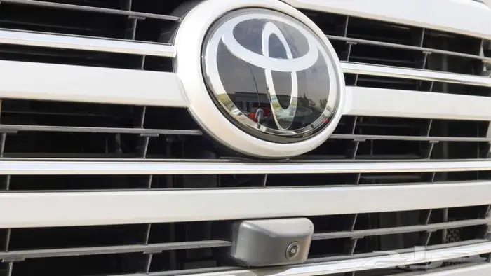 تويوتا لاندكروزر ( GXR 4 ) بنزين موديل 2026 كاش واقساط 14