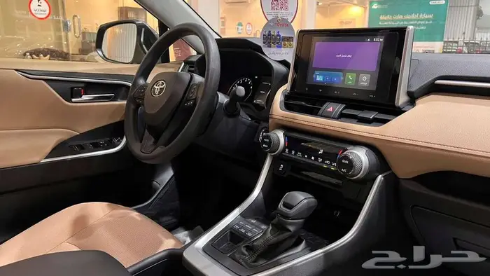 تويوتا راف فور فتحه XLE بنزين 2025 يتوفر جميع الفئات . 7