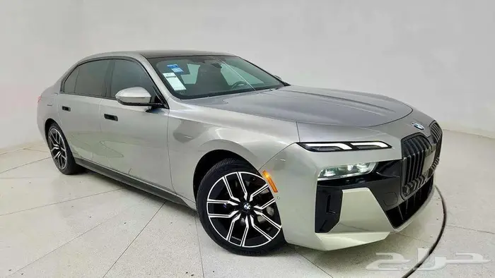 BMW 740I موديل 2023 ب 278 الف ريال 0