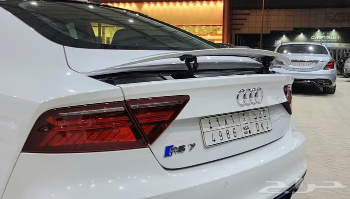 اودي RS7 2016 8