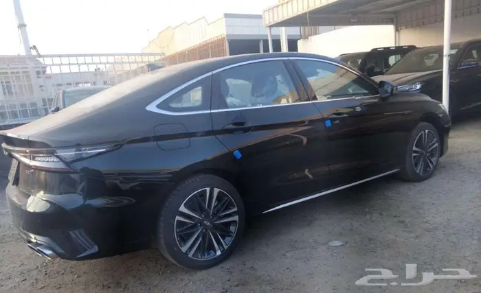 شيري اريزو 8 لاكجري 2.0 موديل 2026 بأسعار تنافسيه 6