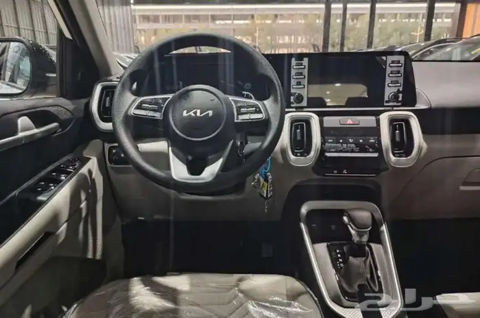 كيا سونيت ستاندر مطور موديل 2025 كاش - بنك 5