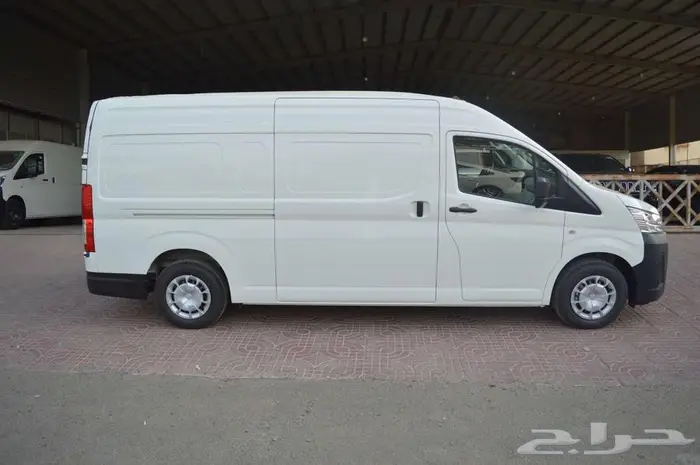 تويوتا باص هايس 2026 ديزل سقف مرتفع عبداللطيف جميل 4