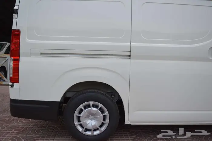 تويوتا باص هايس 2026 ديزل عبداللطيف جميل 37