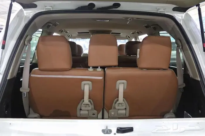 تويوتا لاندكروزر GXR فل كامل 2011 22