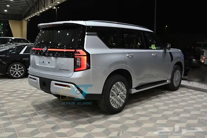 نيسان باترول 2025 بلاتنيوم تنفس طبيعي بالنقد والتقسيط 3