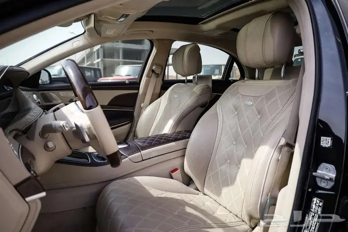 مرسيدس S560 موديل 2018 ممشى 65 لف 13