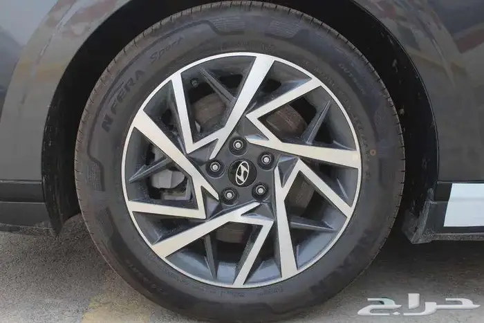 هيونداى ازيرا 2026 5