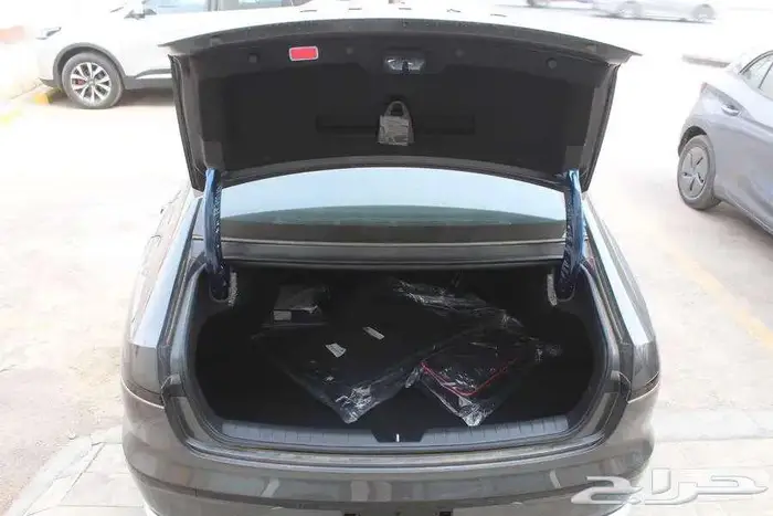 هيونداى ازيرا 2026 6