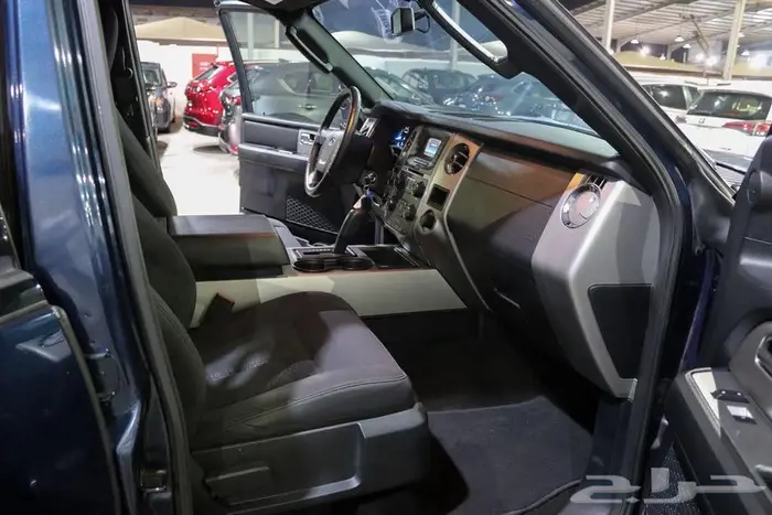 فورد اكسبديشن XLT 2016 15