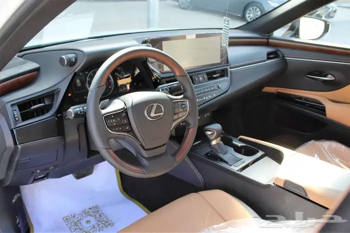 لكزس - ES 250 - لاكجيري - نص فل - خليجي -2025 10