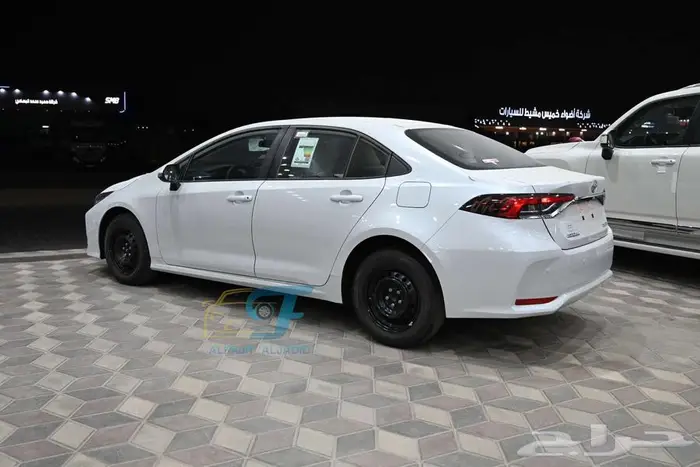 تويوتا كورلا استاندر طيس 2.0 بالنقد والتقسيط 4