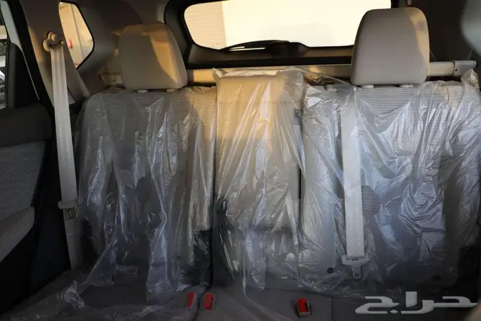 نيسان اكس تريل 5 مقاعد و 7 مقاعد كاش و تمويل 12