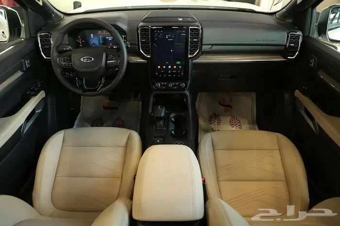 فورد إيفرست ليمتد 2025 من صالح للسيارات 10