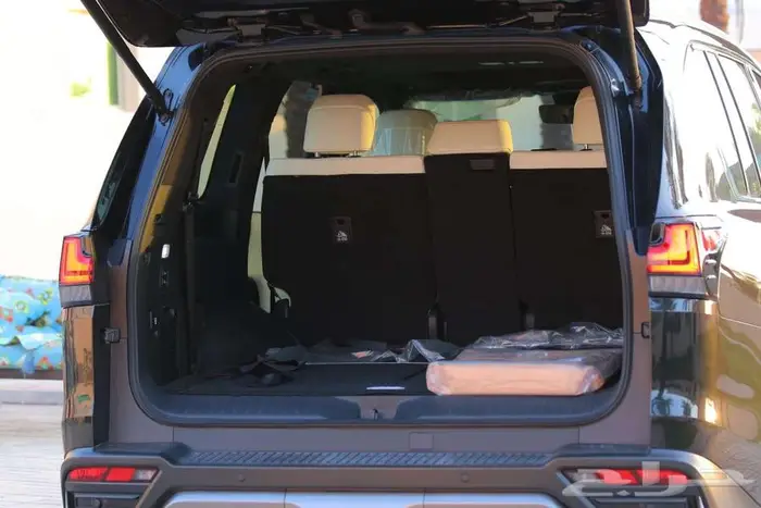 ليكزس LX600 بافضل الاسعار 2025 11