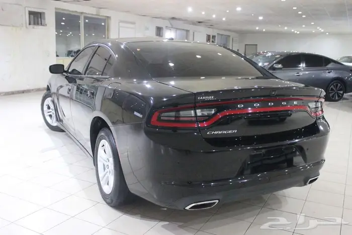 دودج تشارجر 2020 اسود بطاقة جمركية 9