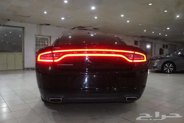 دودج تشارجر 2020 اسود بطاقة جمركية 12