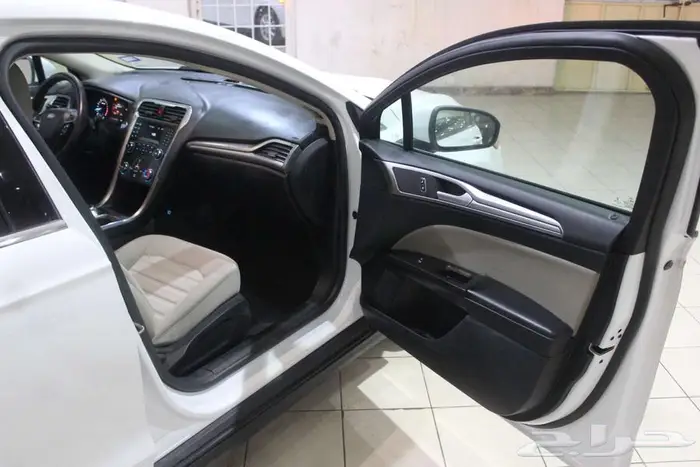 فيوجن 2020 ابيض بطاقة جمركية امريكي 26