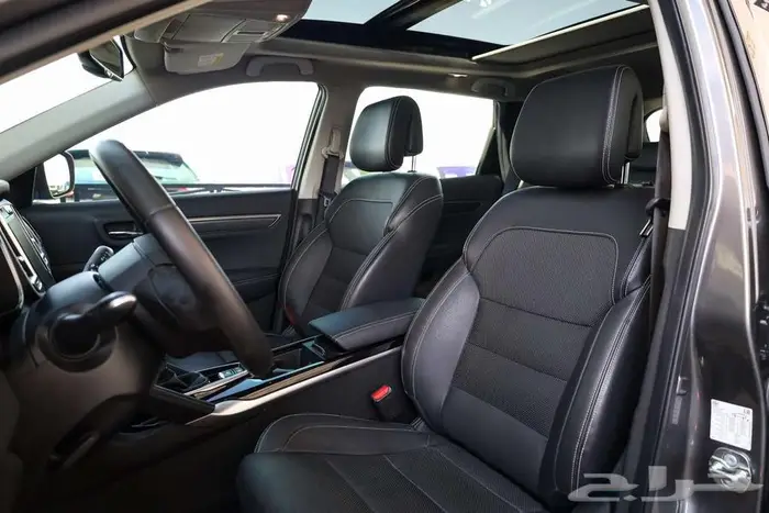 رينو كوليوس فل كامل ممشي قليل موديل 2024 8