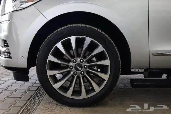 لنكولن نافيجتور 2018 فل كامل 3