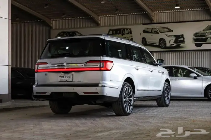 لنكولن نافيجتور 2018 فل كامل 18