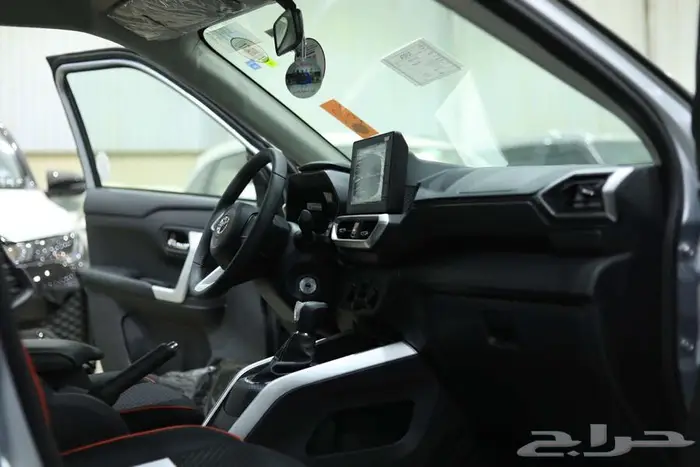 تويوتا رايز فل فضي بنزين 2024 اقل سعر كاش واقساط 8