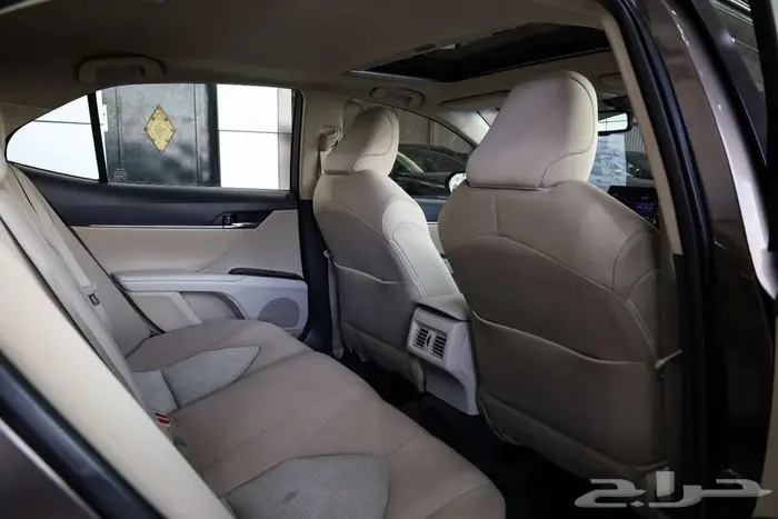 تويوتا كامري GLE بنزين موديل 2022 12