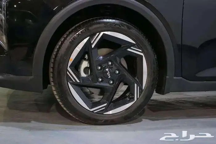 كيا K4 نص فل GLS 2.0 موديل 2026 14