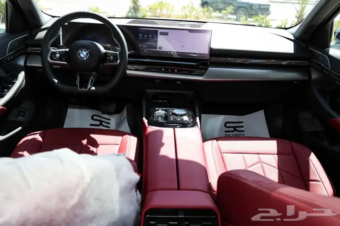 بي ام دبليو 530LI جديد 2025 6