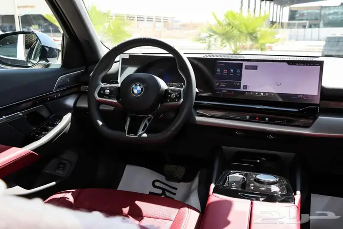 بي ام دبليو 530LI جديد 2025 8