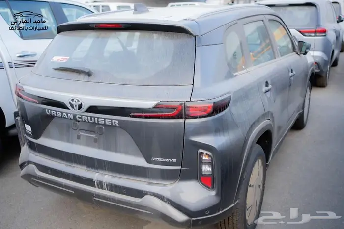 تويوتا اوربان كروزر فل كامل 2025 ب 74.800 شامل الضريبة 4