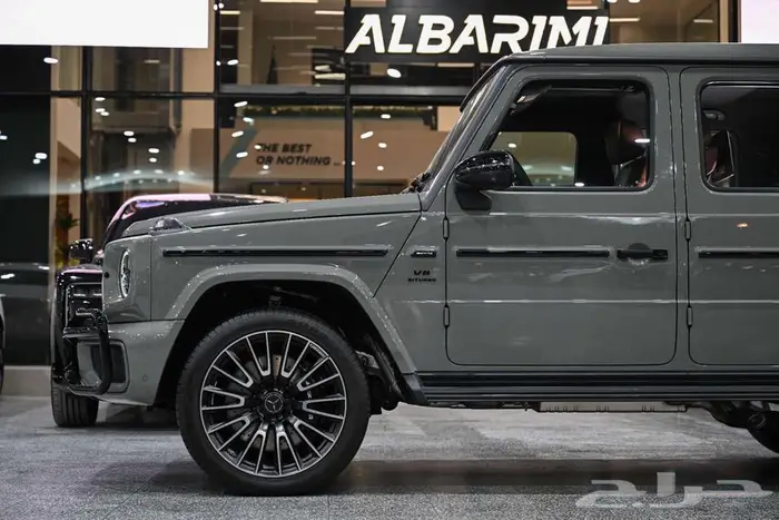 شركة البريمي لسيارات مرسيدس G63 3