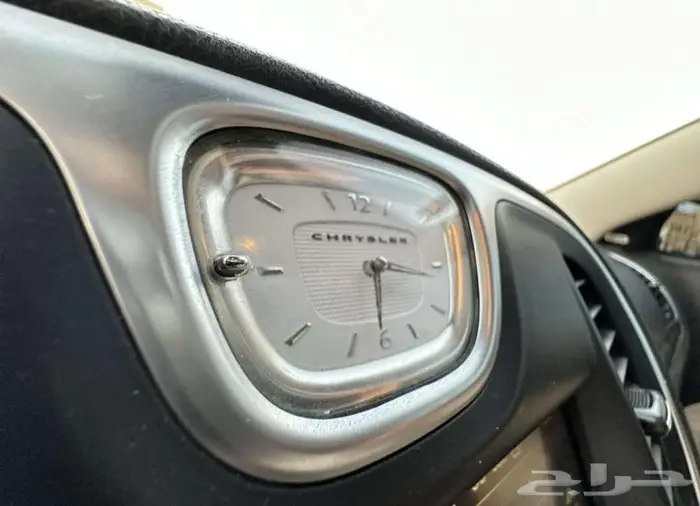 للبيع كرايسلر 14