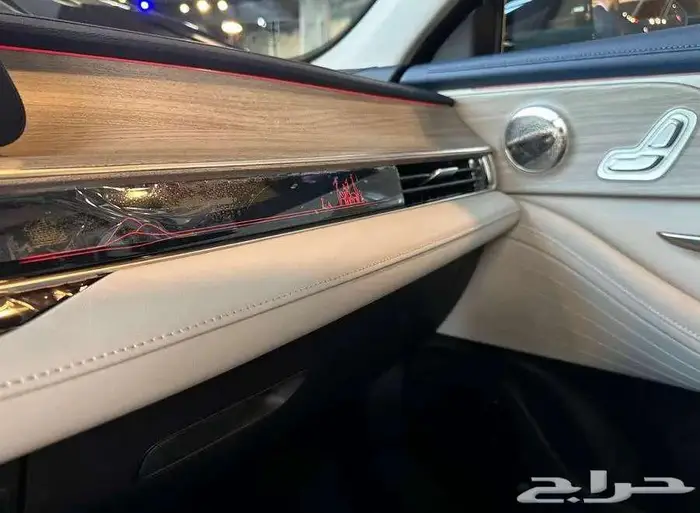 شيري اريزو 8 لاكجري 2025 بسعر مميز 4