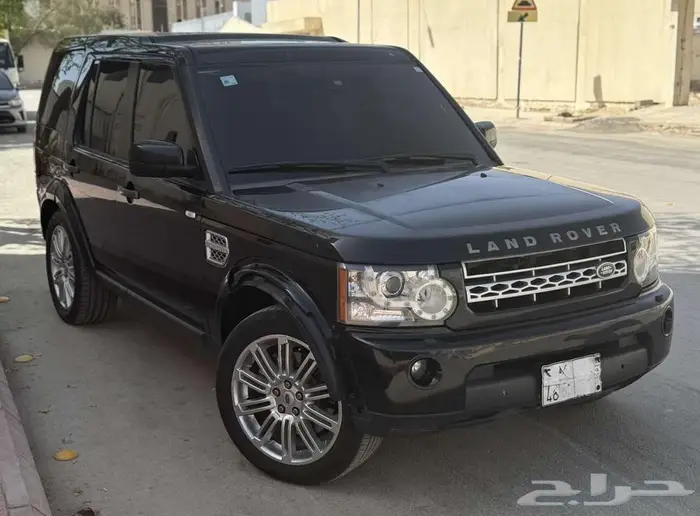 لاند روفر LR4 - موديل 2013 - الممشى 215 الف كم 2