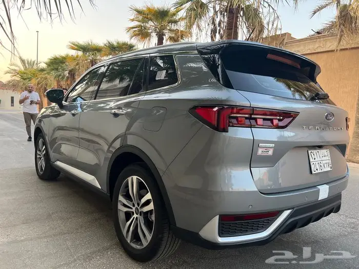 فورد تيروتري بحالة الوكااالة مالك واحد 6