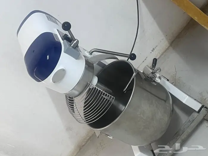 معدات مقهى يشمل معمل و عمالة مدربة للبيع 13