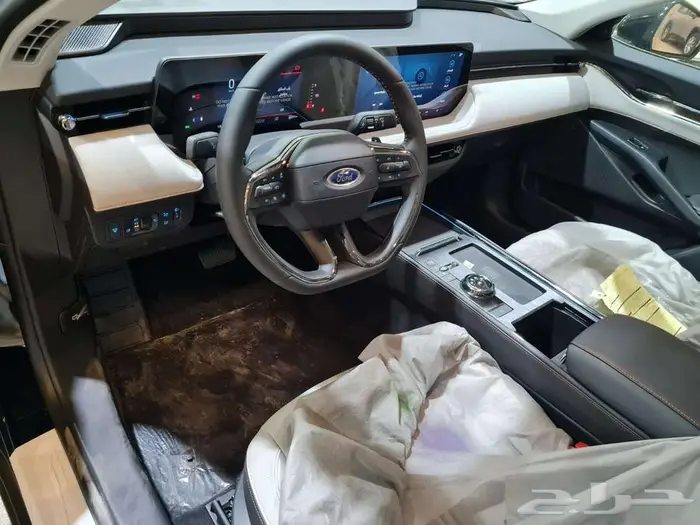 فورد تورس تيتانيوم 13