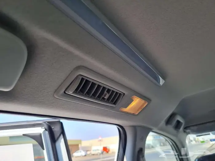 تويوتا انوفا GL هايبرد موديل 2026 18