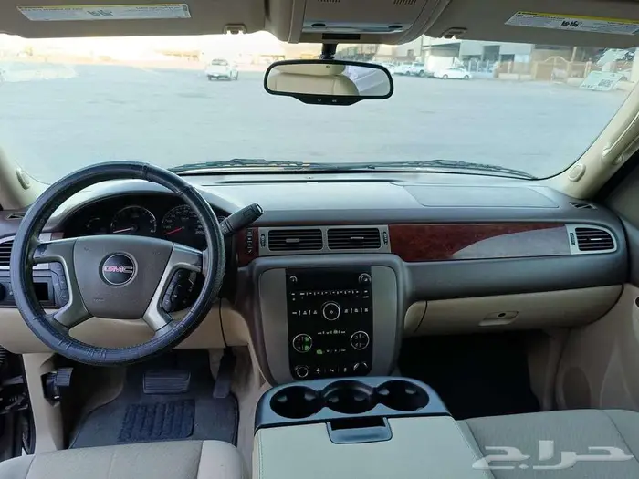 جي ام سي يوكن 2012 11