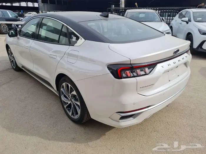 فورد تورس تيتانيوم 2026 - عروض الأقساط 16